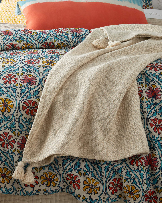 Chahan Throw Blanket